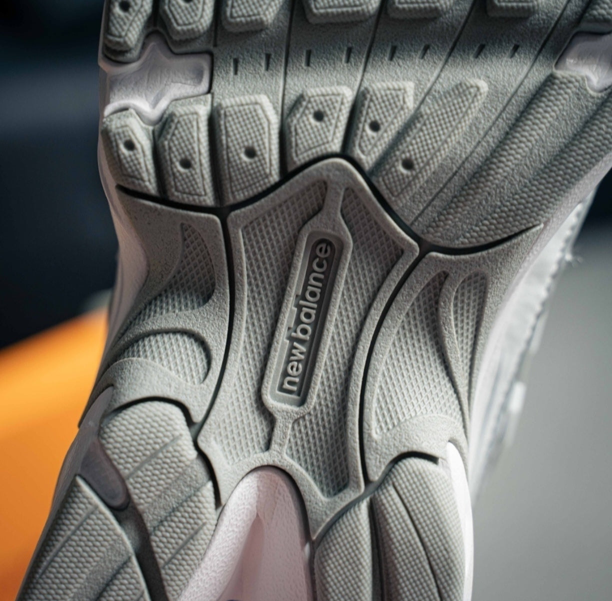 Chaussure NEW BALANCE 740