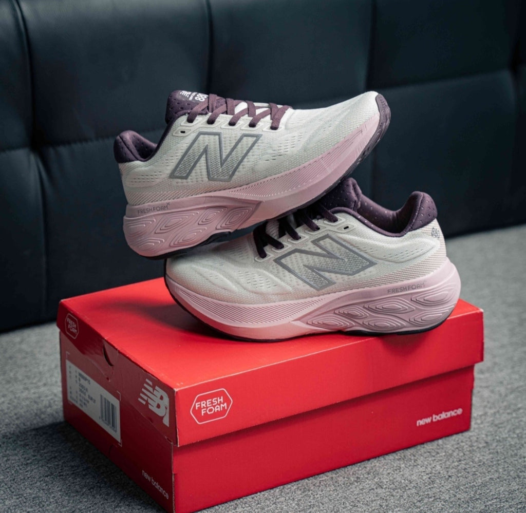Chaussure NEW BALANCE W880