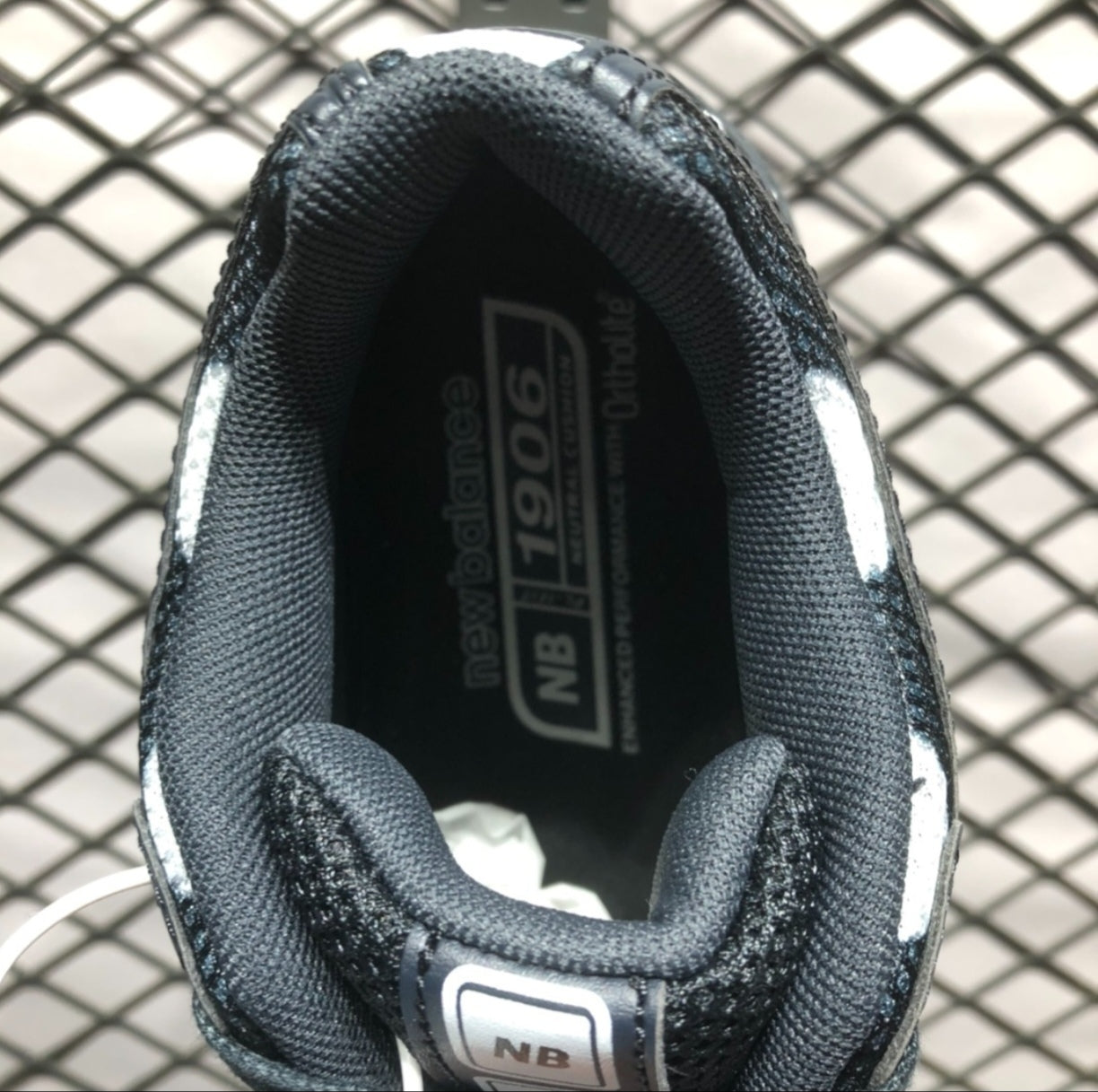 Chaussure NEW BALANCE M 1906