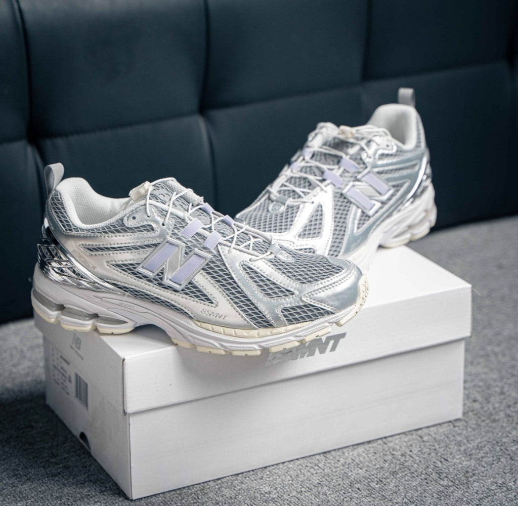 Chaussure NEW BALANCE M1906