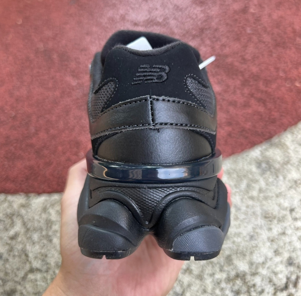 Chaussure NEW BALANCE 9060