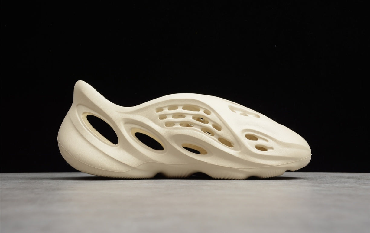 Chaussure ADIDAS YEEZY FOAM MXT