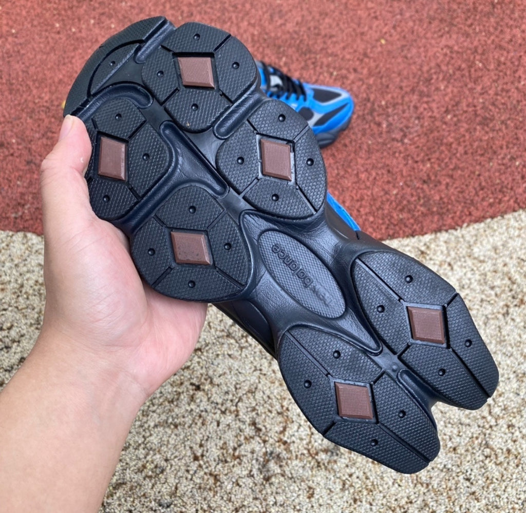 Chaussure NEW BALANCE 9060