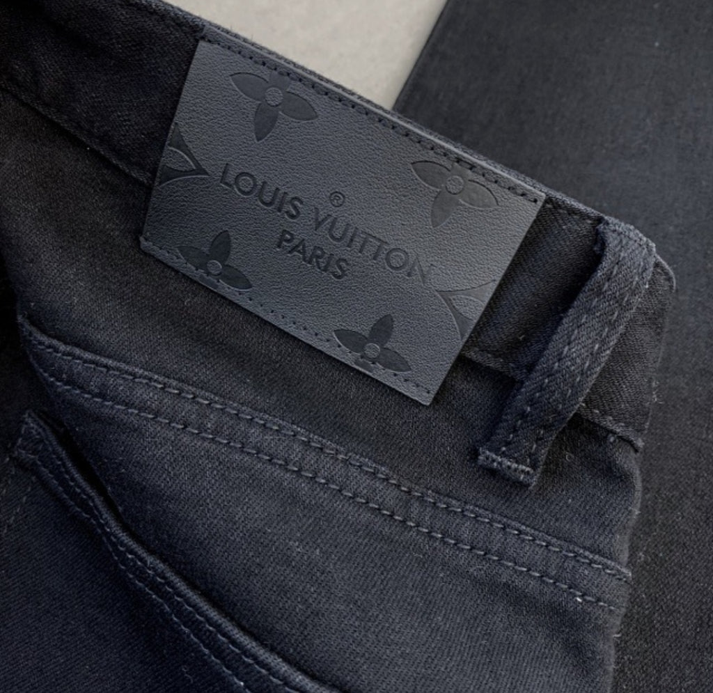 Jean LOUIS VUITTON