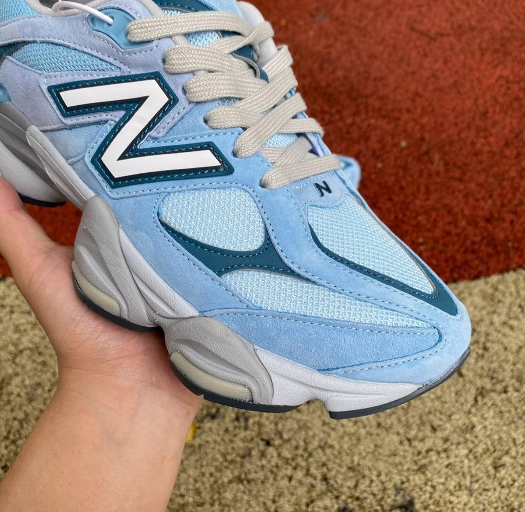 Chaussure NEW BALANCE 9060