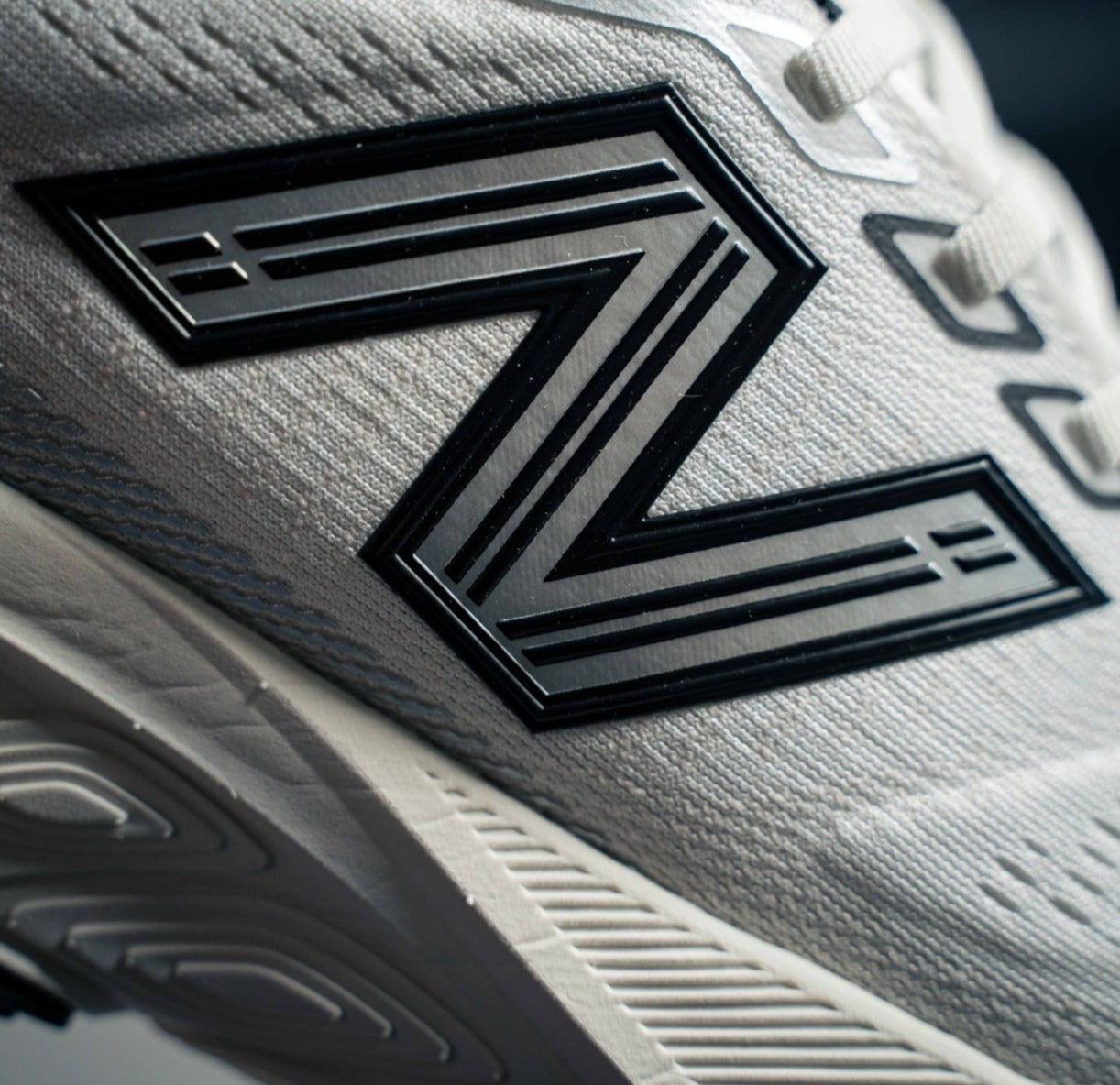 Chaussure NEW BALANCE W880