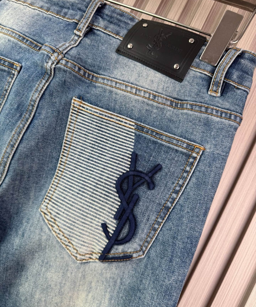 Jean YVES SAINT LAURENT