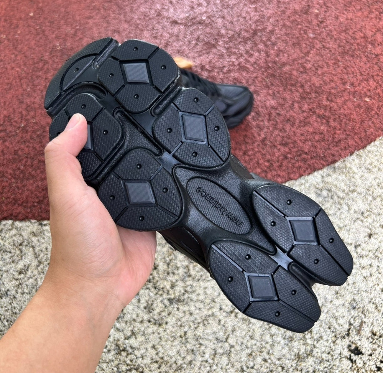 Chaussure NEW BALANCE 9060