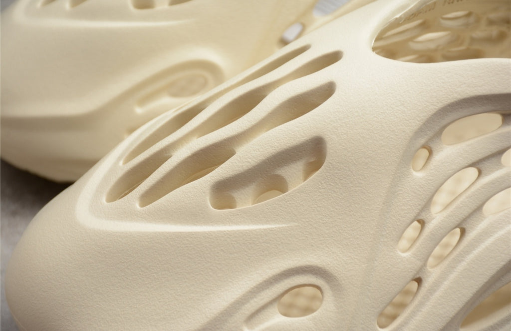 Chaussure ADIDAS YEEZY FOAM MXT