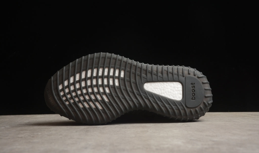 Chaussure ADIDAS YEEZY BOOST 350 V2