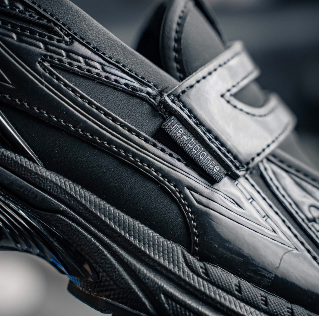 Chaussure NEW BALANCE 1906