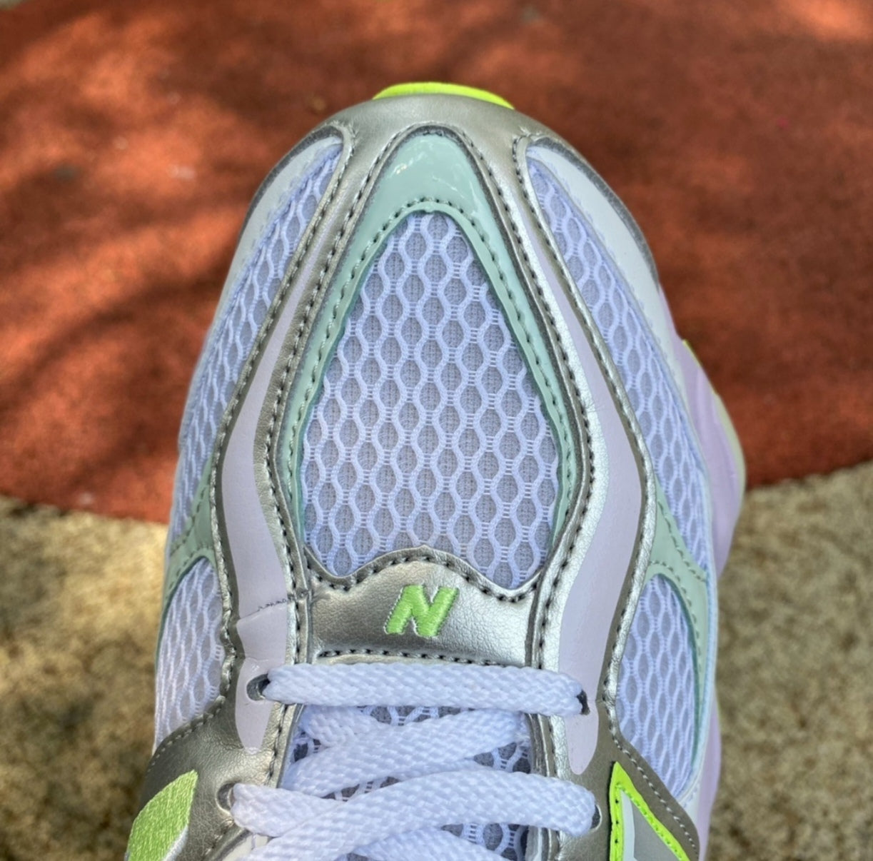 Chaussure NEW BALANCE 9060