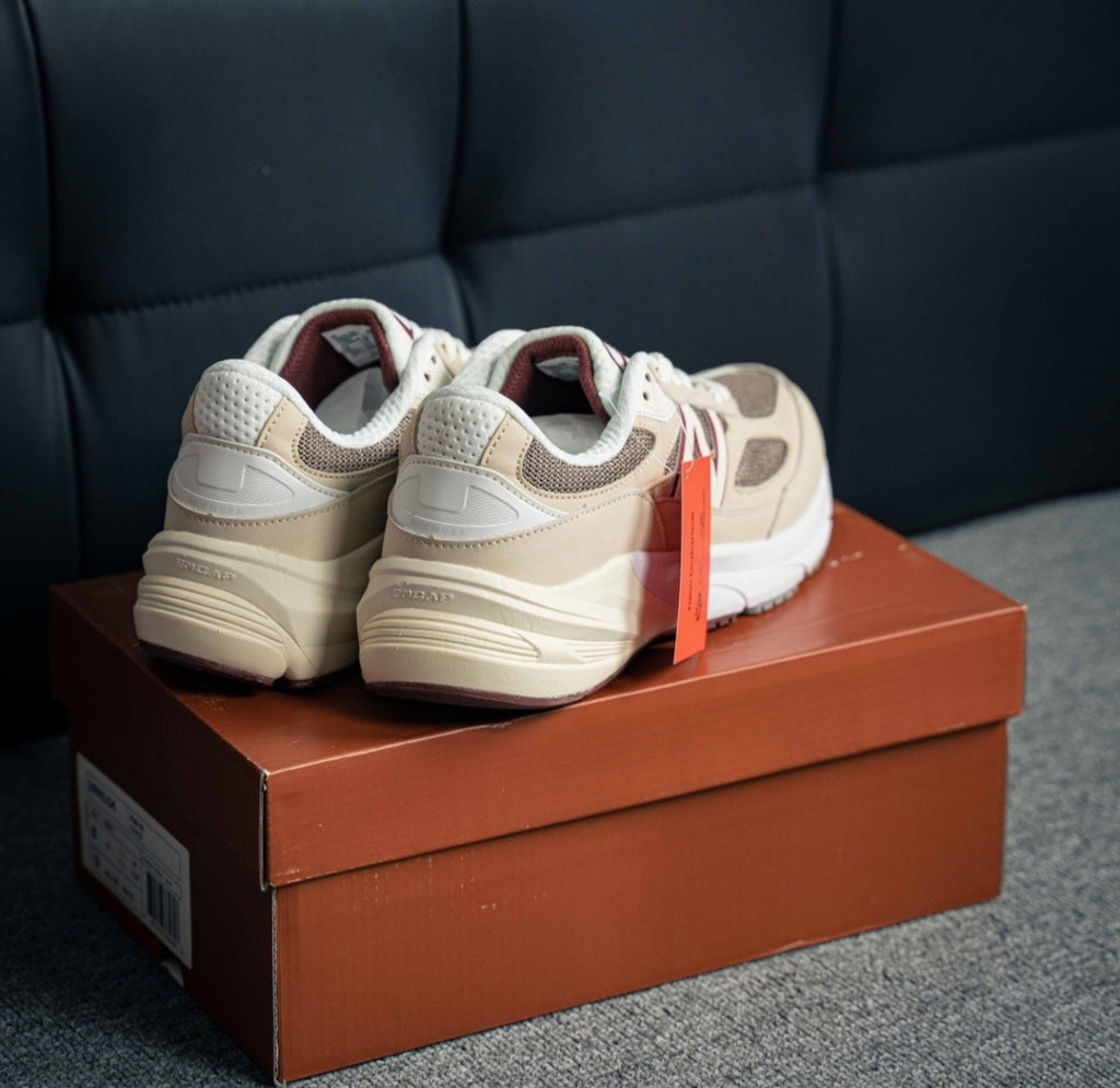 Chaussure NEW BALANCE 990