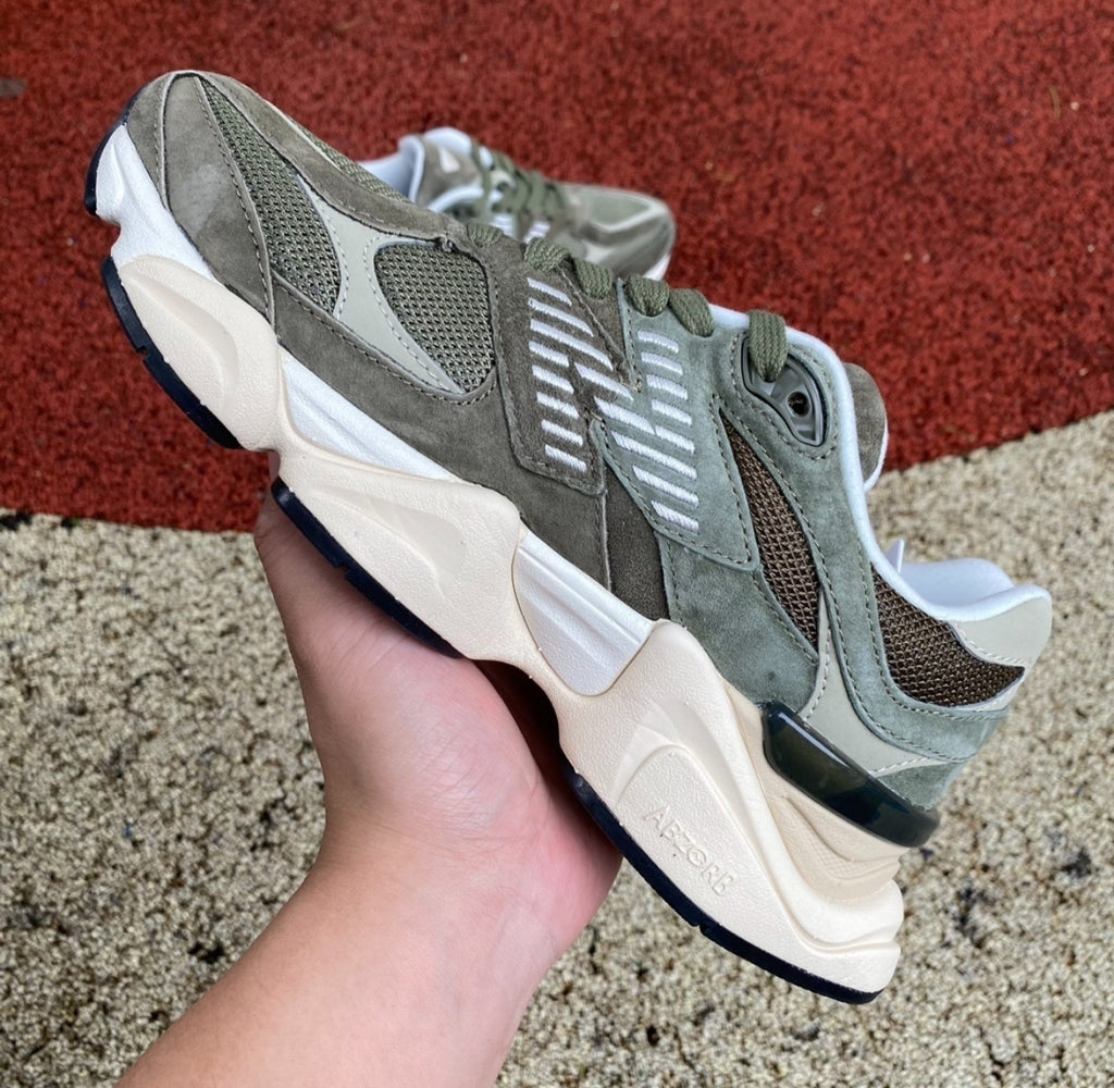 Chaussure NEW BALANCE 9060