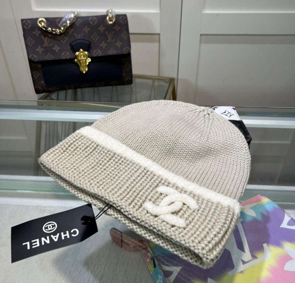 Bonnet CHANEL