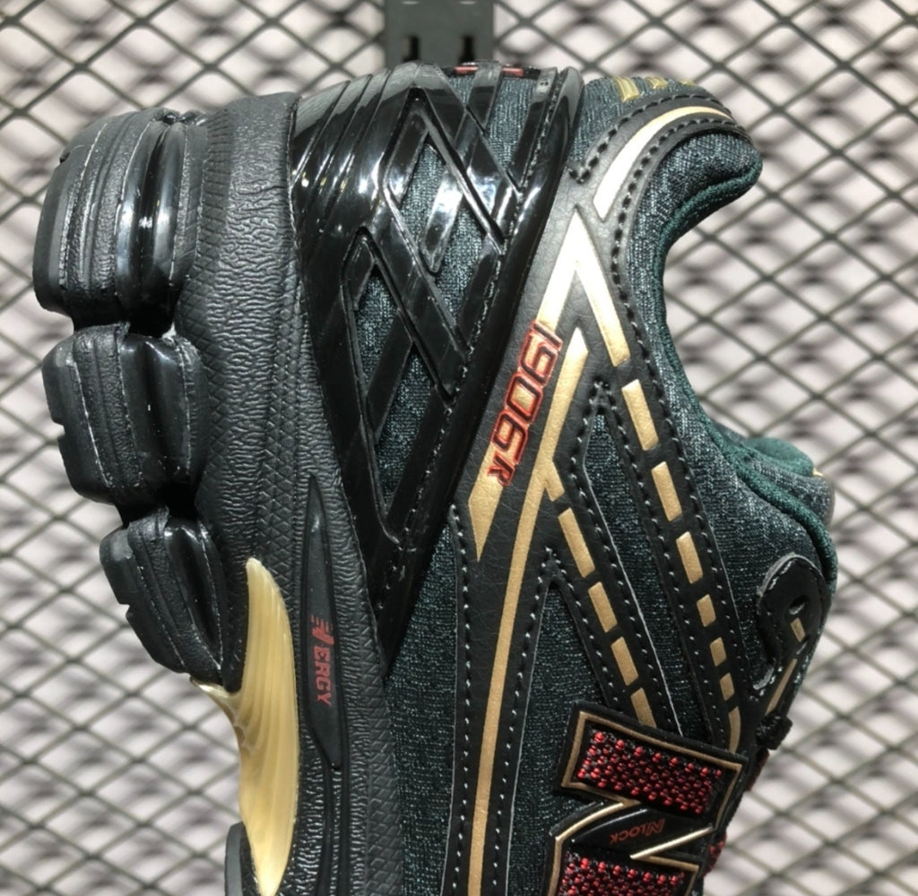 Chaussure NEW BALANCE 1906