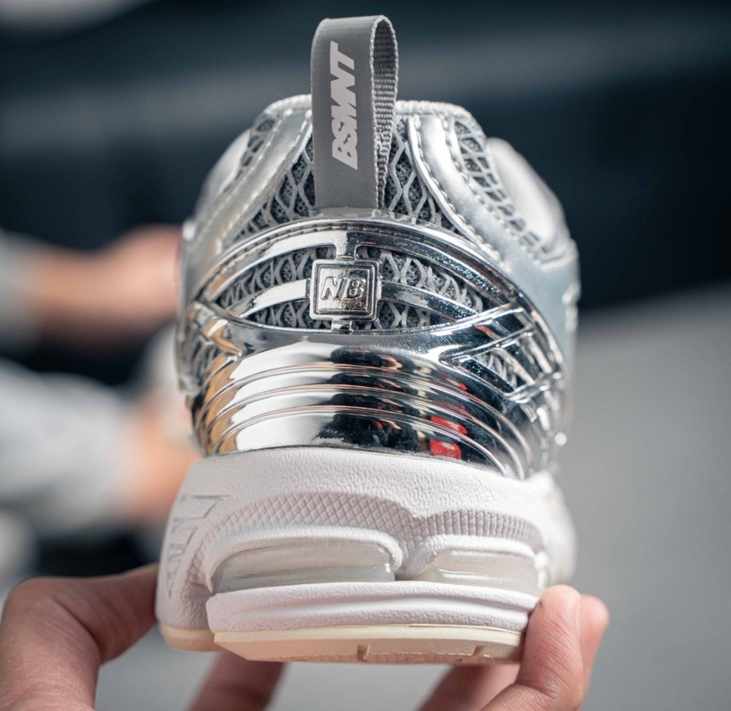 Chaussure NEW BALANCE M1906