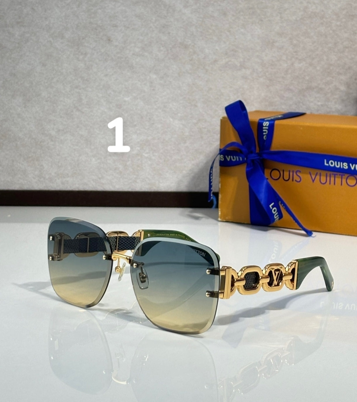 Lunettes LOUIS VUITTON