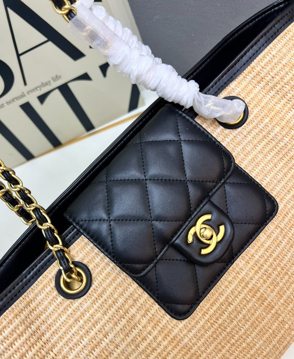 Sac à main tissé CHANEL