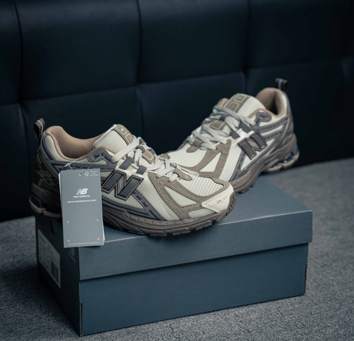 Chaussure NEW BALANCE 1906