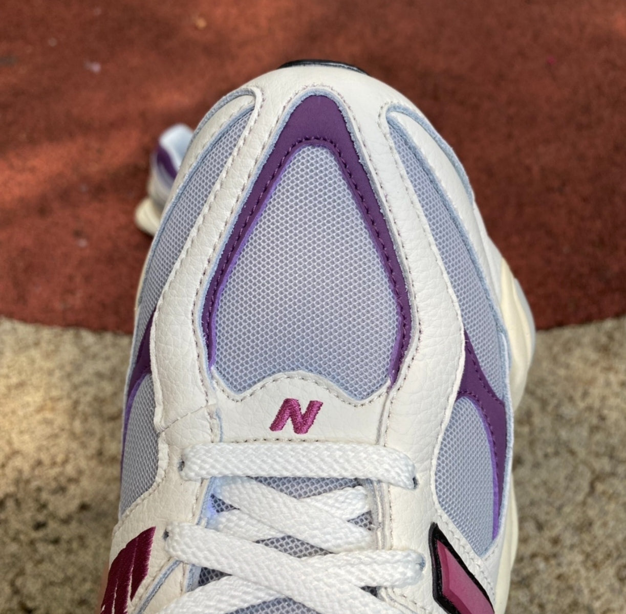 Chaussure NEW BALANCE 9060