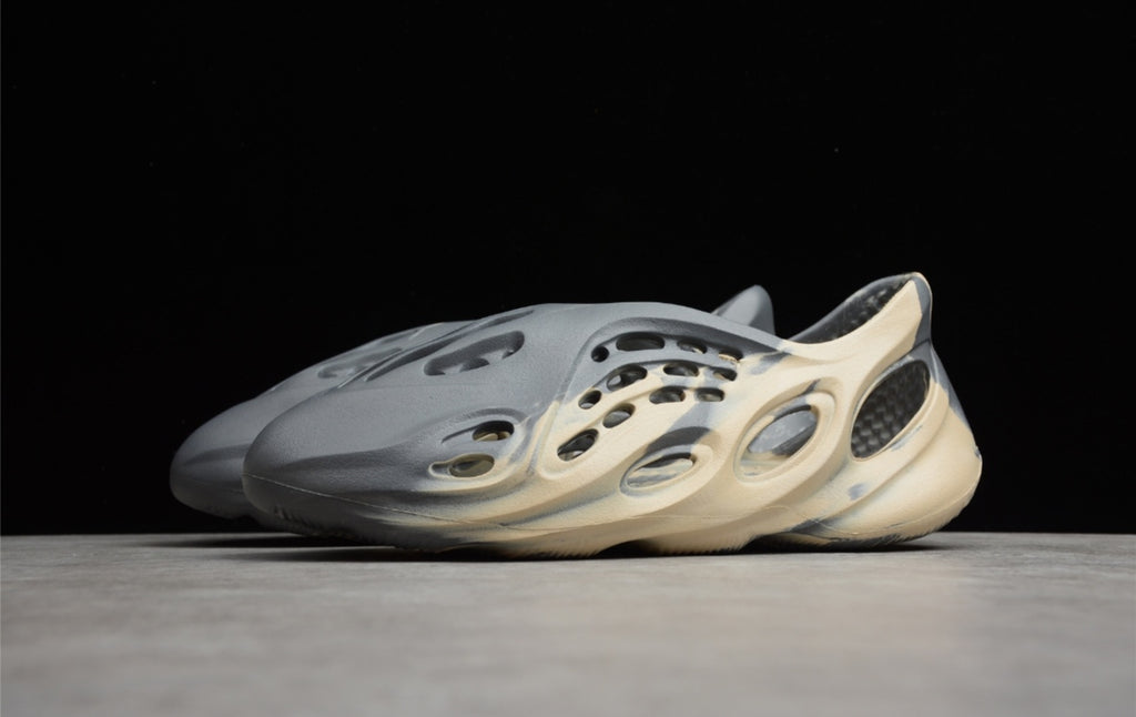 Chaussure ADIDAS YEEZY FOAM MXT