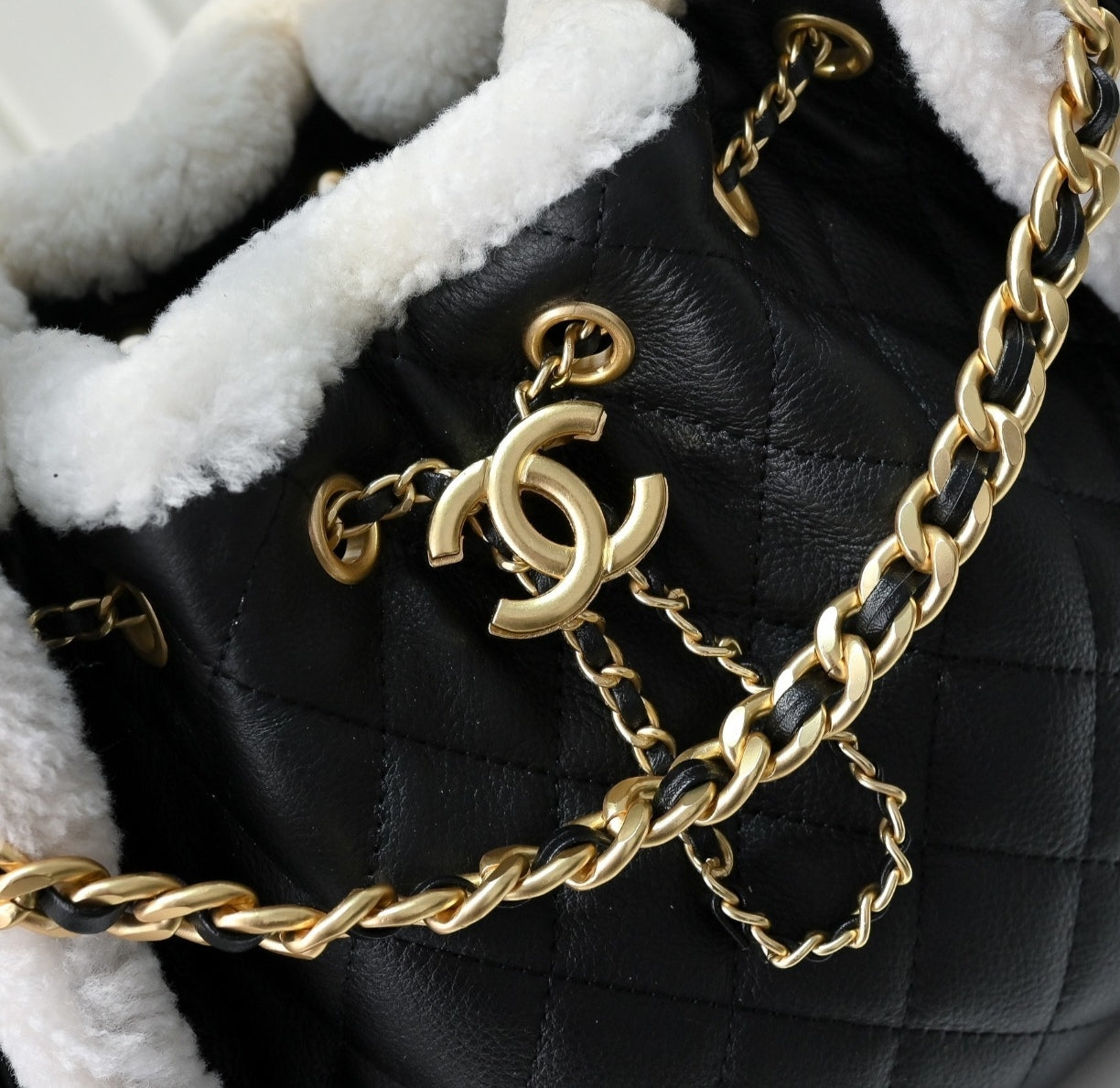 Sac à main CHANEL