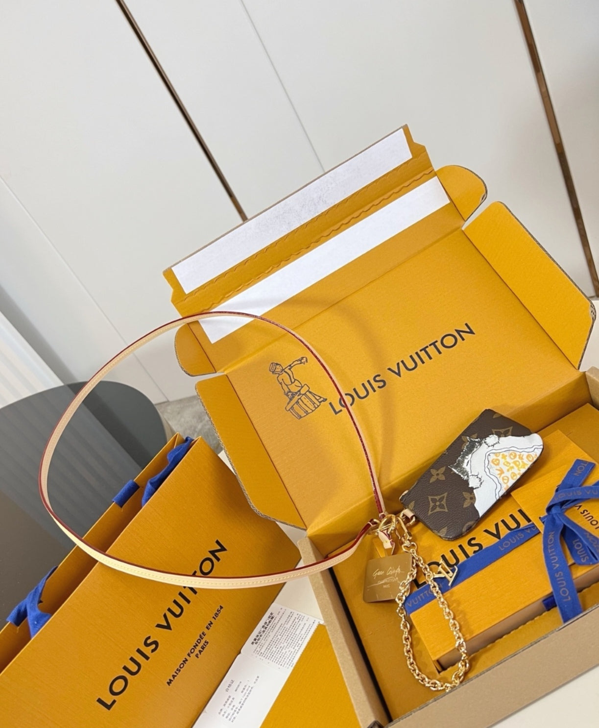 Porte Monnaie LOUIS VUITTON