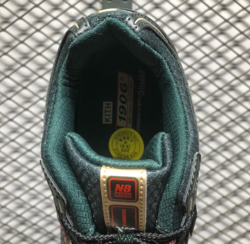 Chaussure NEW BALANCE 1906