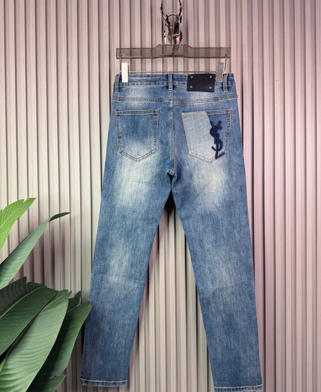 Jean YVES SAINT LAURENT