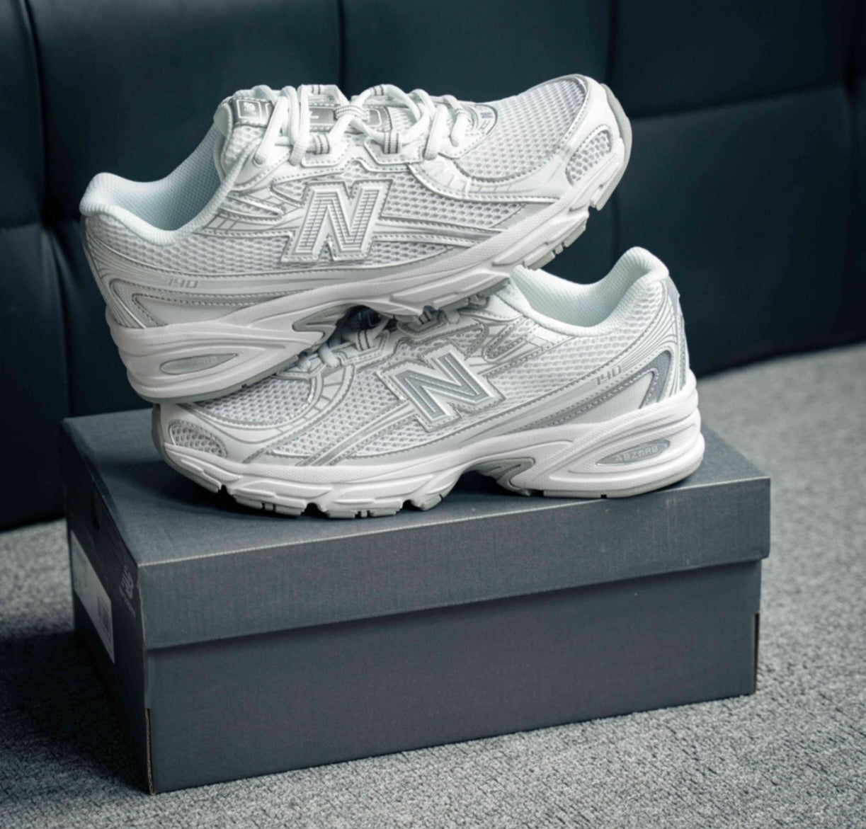 Chaussure NEW BALANCE 740