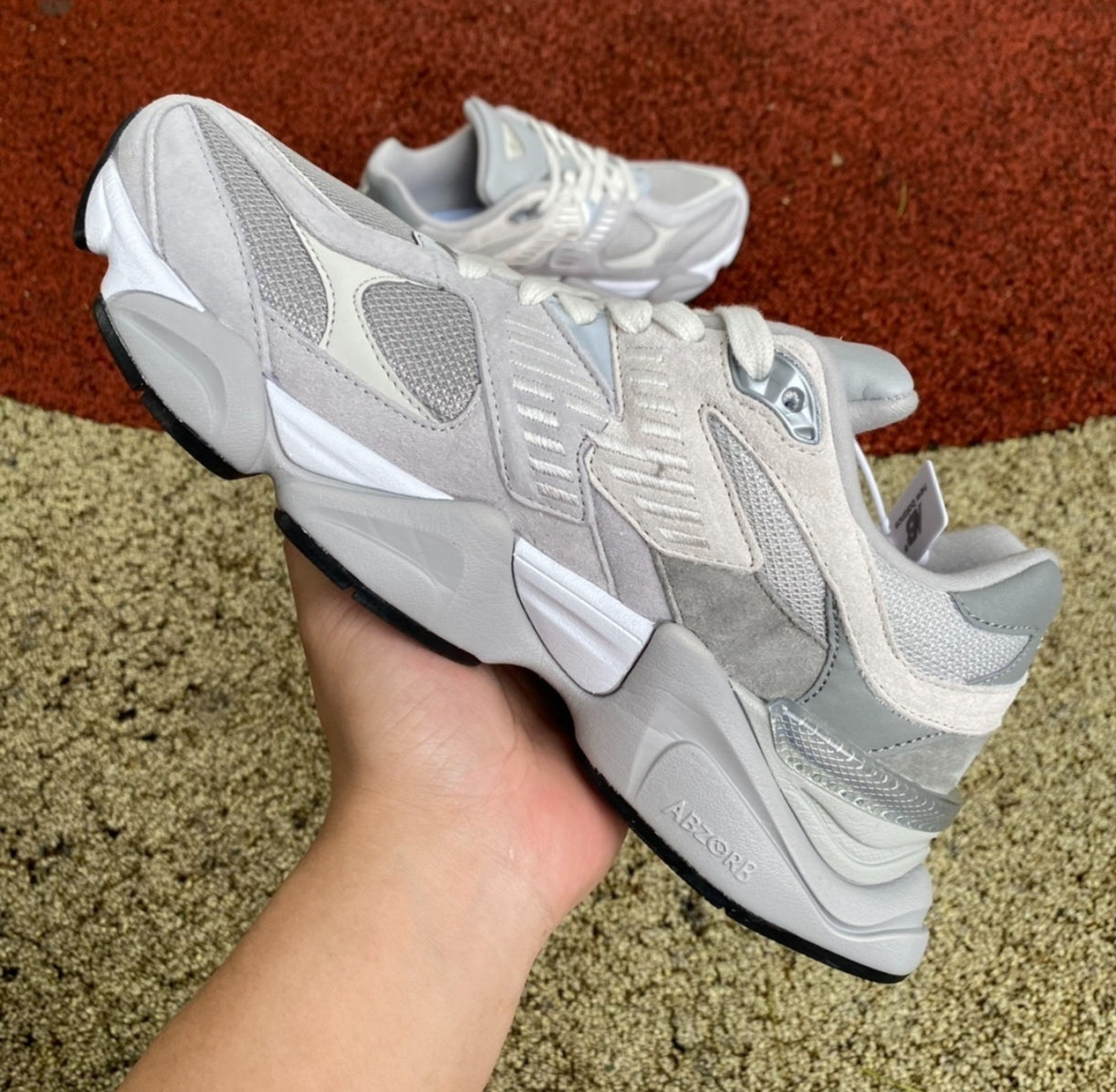 Chaussure NEW BALANCE 9060