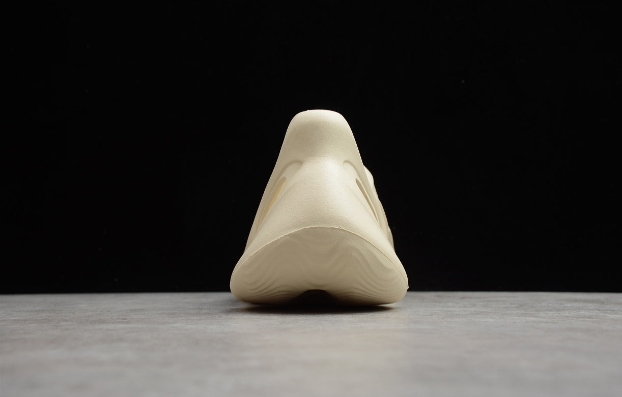 Chaussure ADIDAS YEEZY FOAM MXT