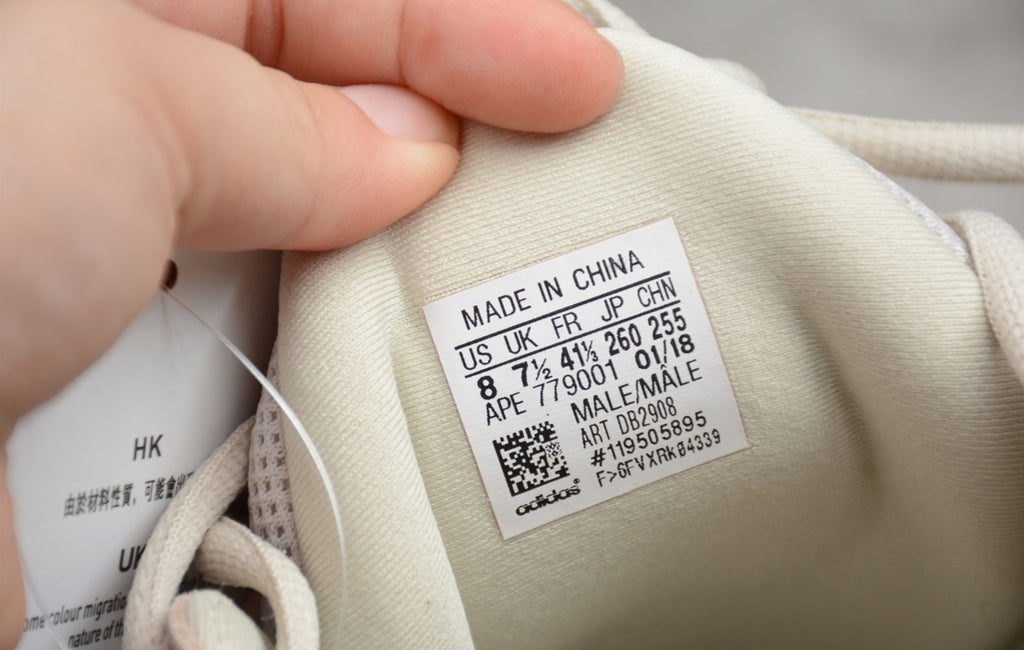 Chaussure ADIDAS YEEZY 500