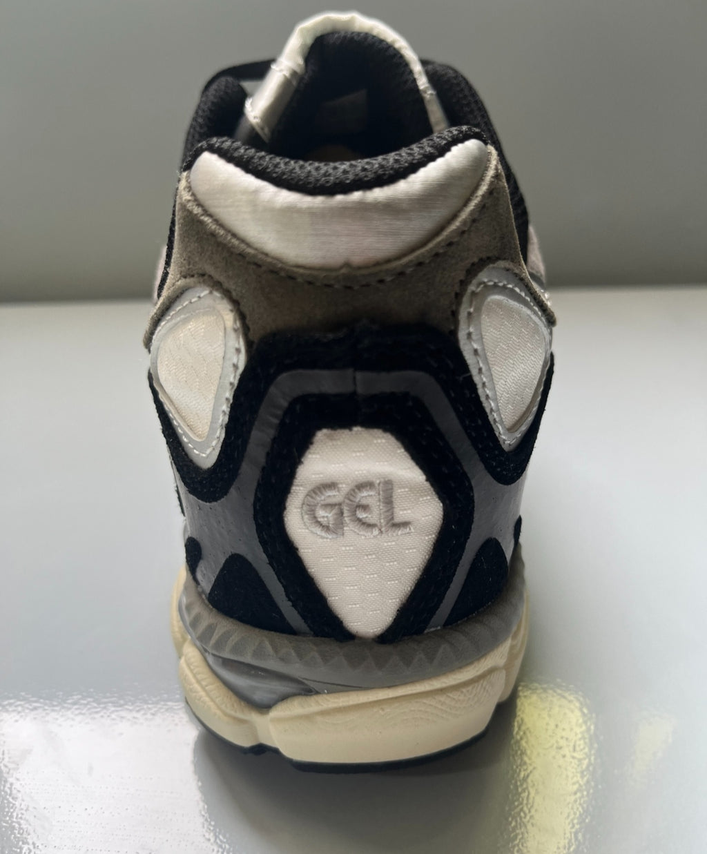 Chaussure ASICS GEL NYC