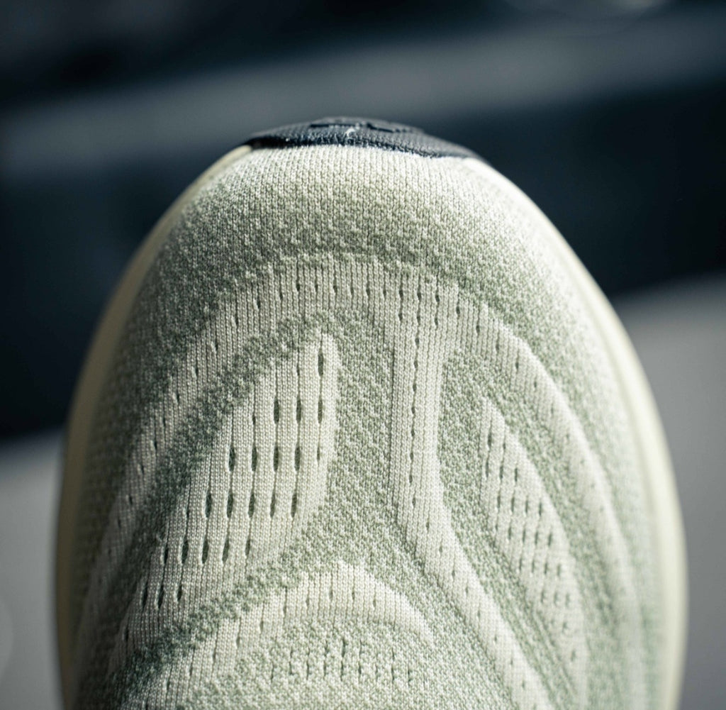 Chaussure NEW BALANCE W880