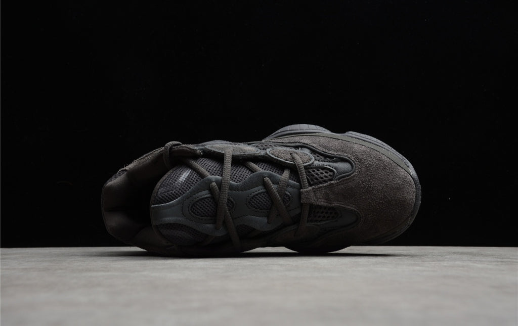 Chaussure ADIDAS YEEZY 500