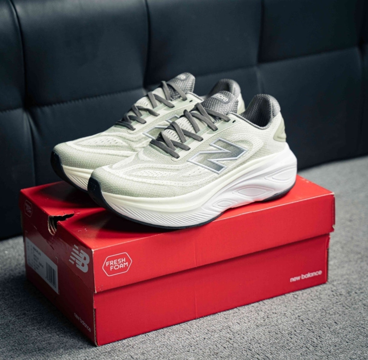 Chaussure NEW BALANCE W880