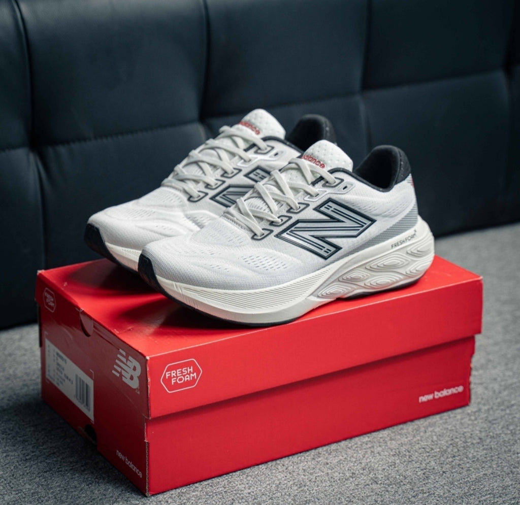 Chaussure NEW BALANCE W880