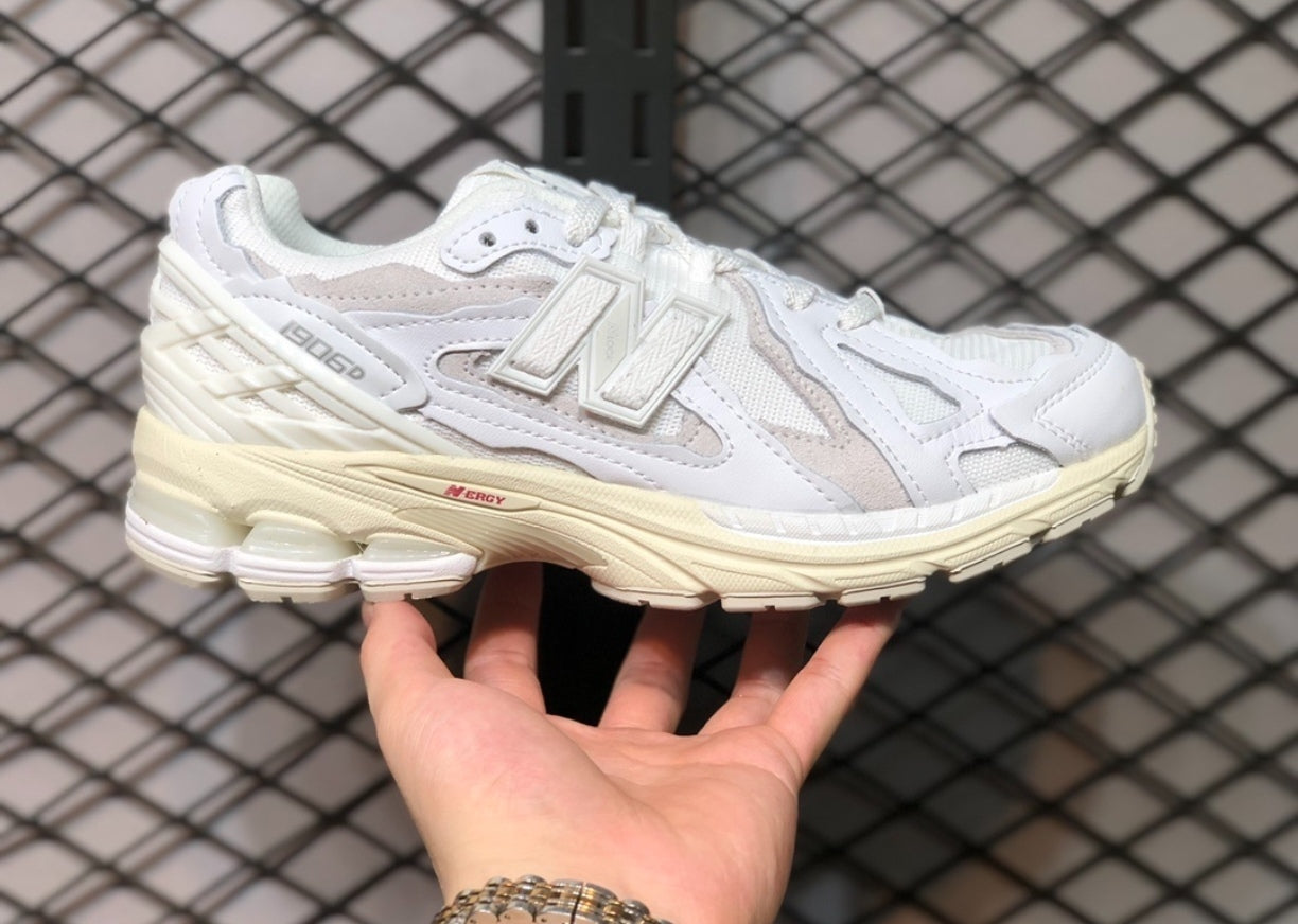 Chaussure NEW BALANCE M-1906