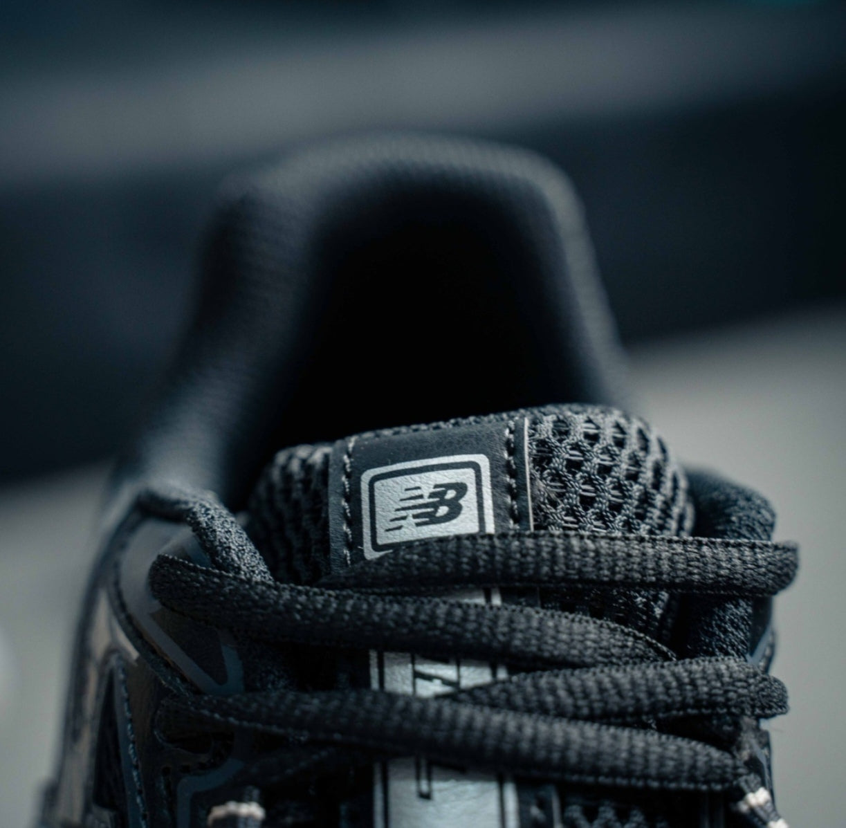 Chaussure NEW BALANCE 740