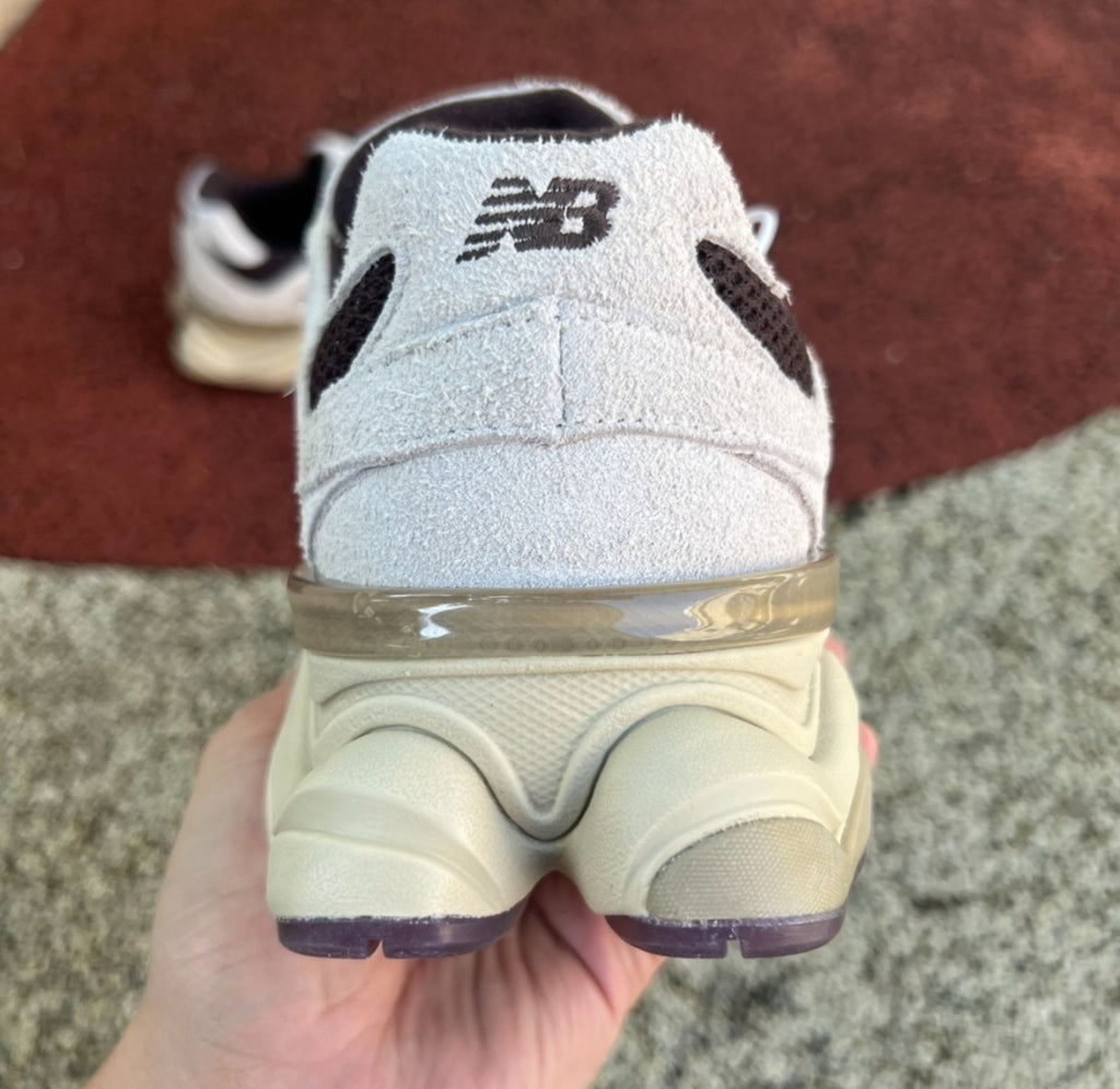 Chaussure NEW BALANCE 9060