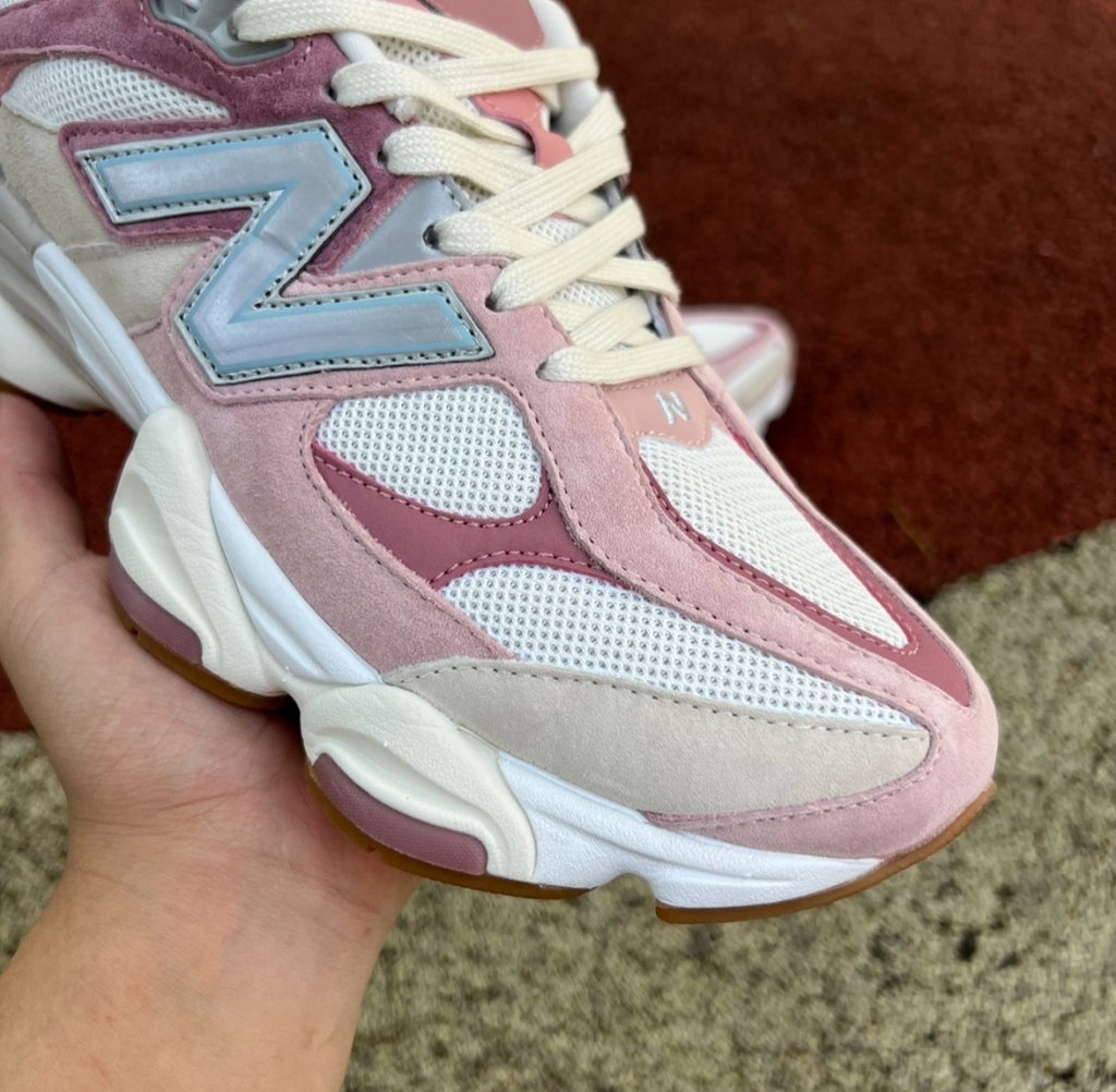 Chaussure NEW BALANCE 9060