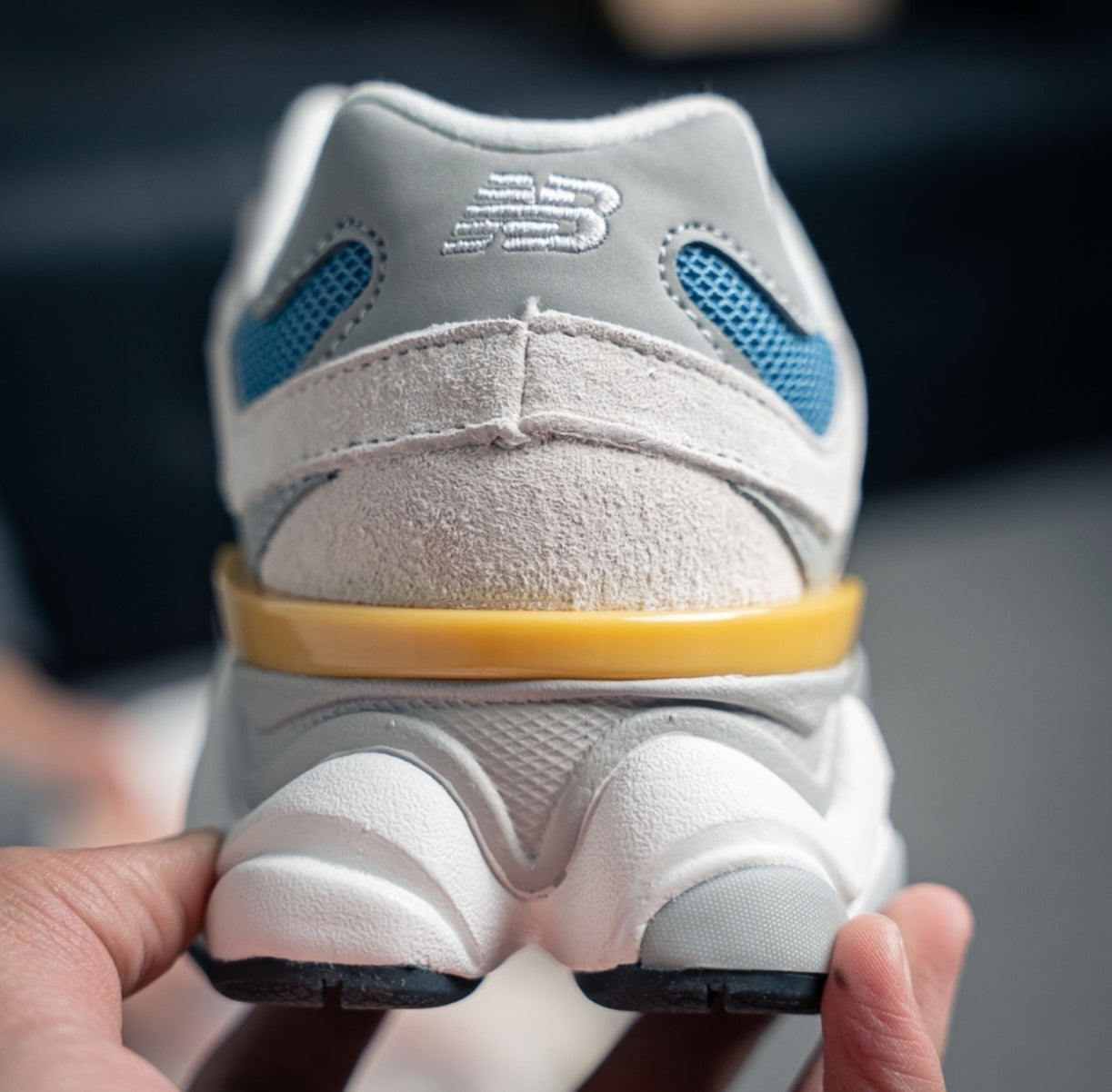 Chaussure NEW BALANCE 9060