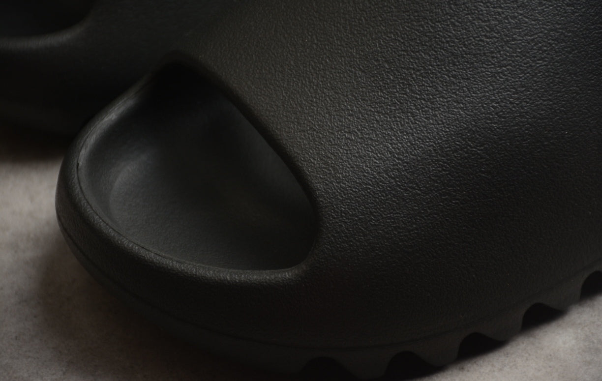 Sandale ADIDAS YEEZY SLIDE