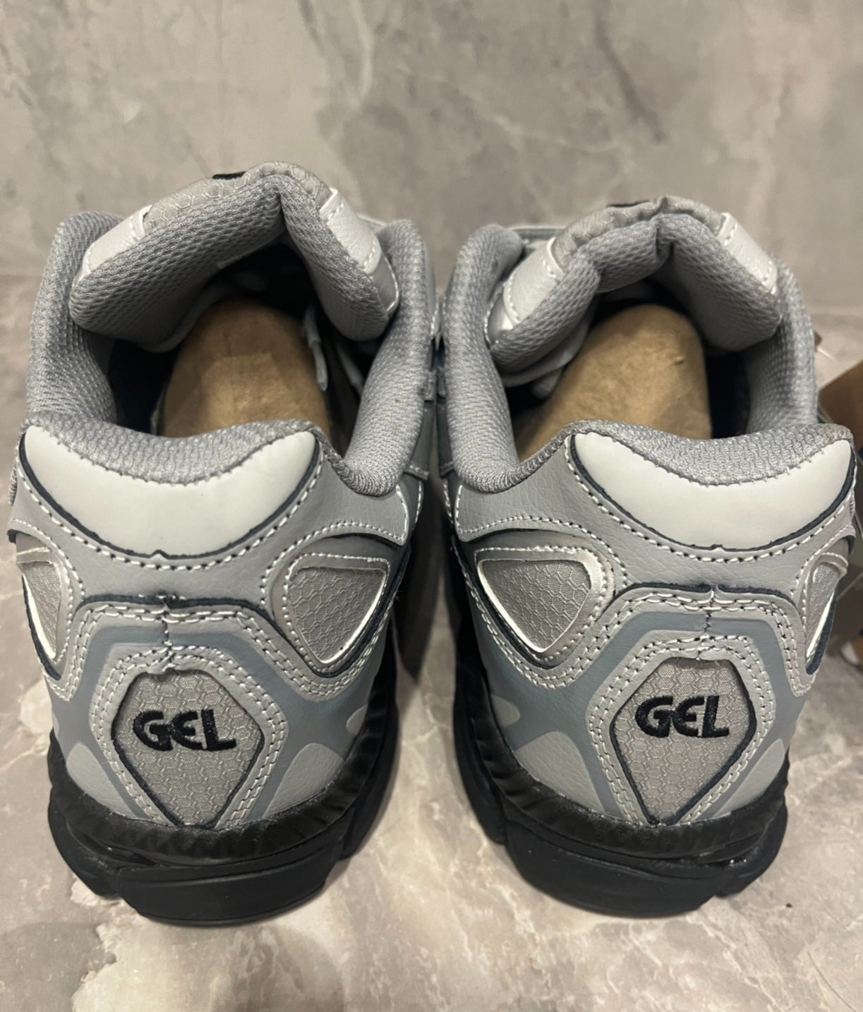 Chaussure ASICS GEL NYC