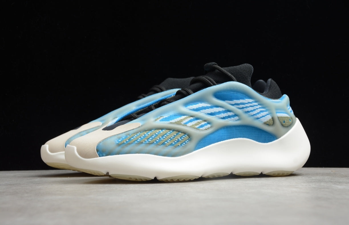 Chaussure ADIDAS YEEZY BOOST 700 V3