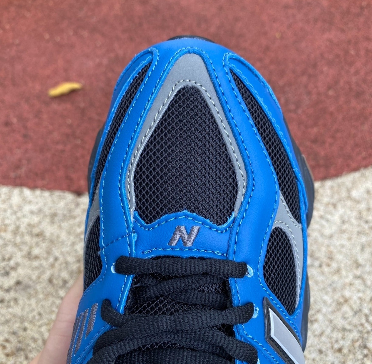 Chaussure NEW BALANCE 9060