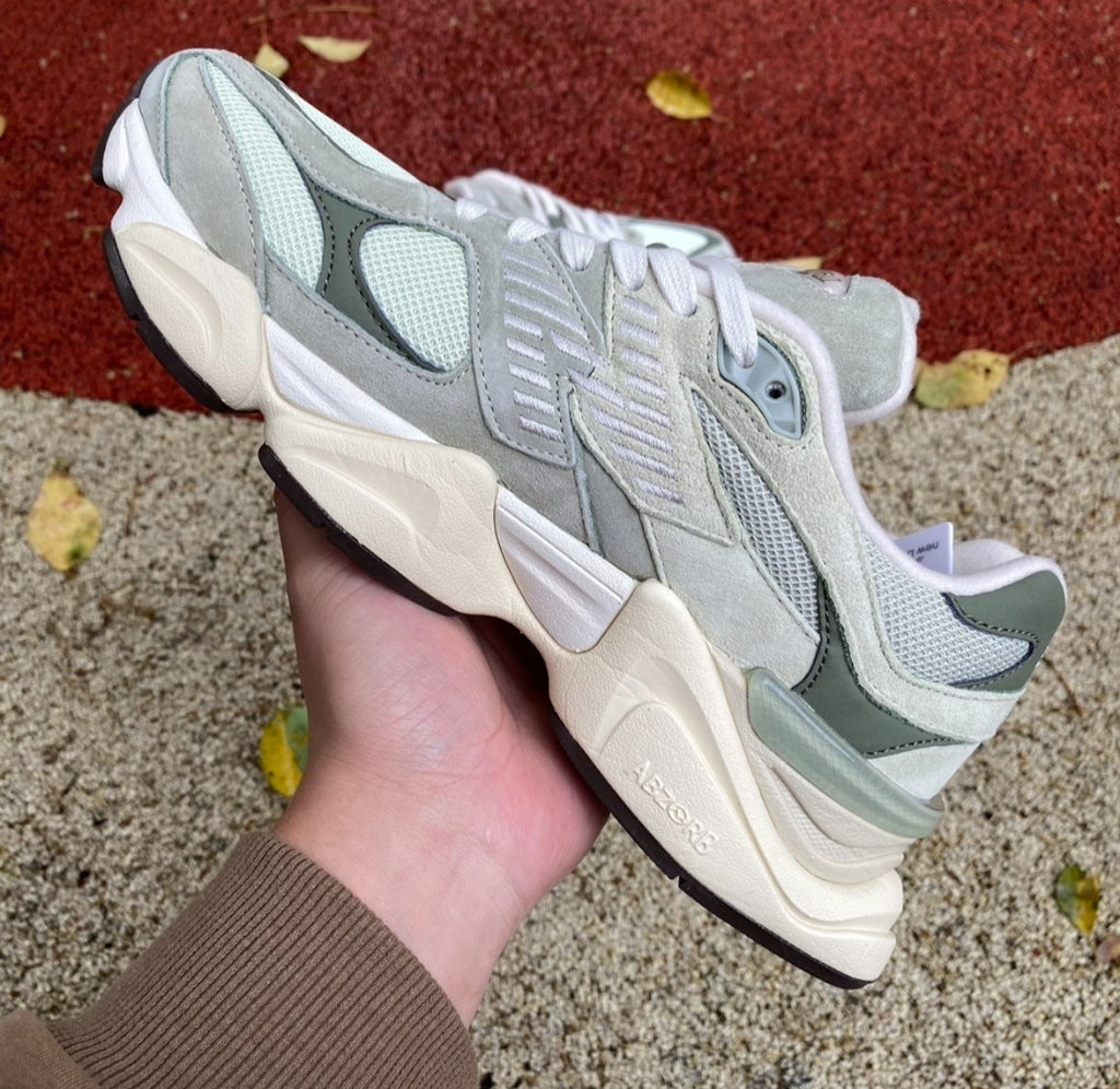 Chaussure NEW BALANCE 9060