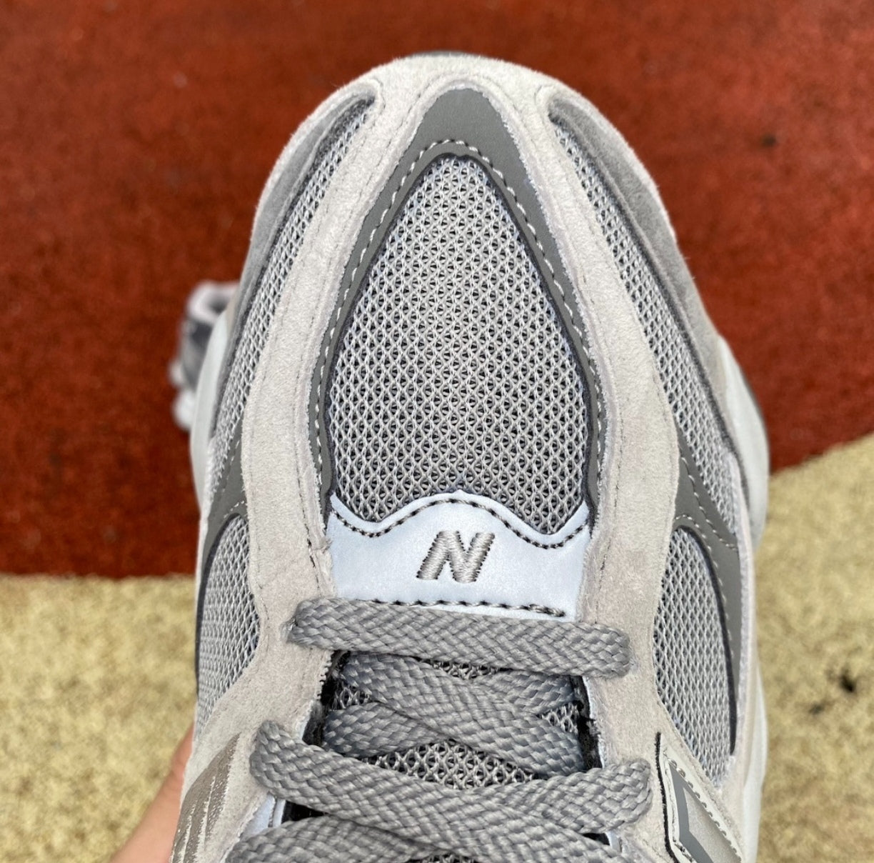 Chaussure NEW BALANCE 9060